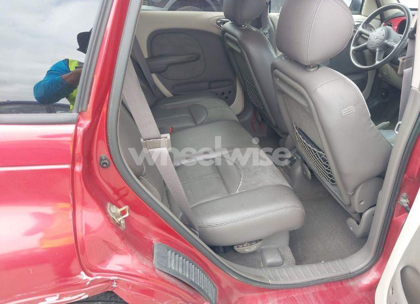 Photo 8 of 2001 Chrysler Pt CRUISER (VIN 3C8FY4BB51T537801)