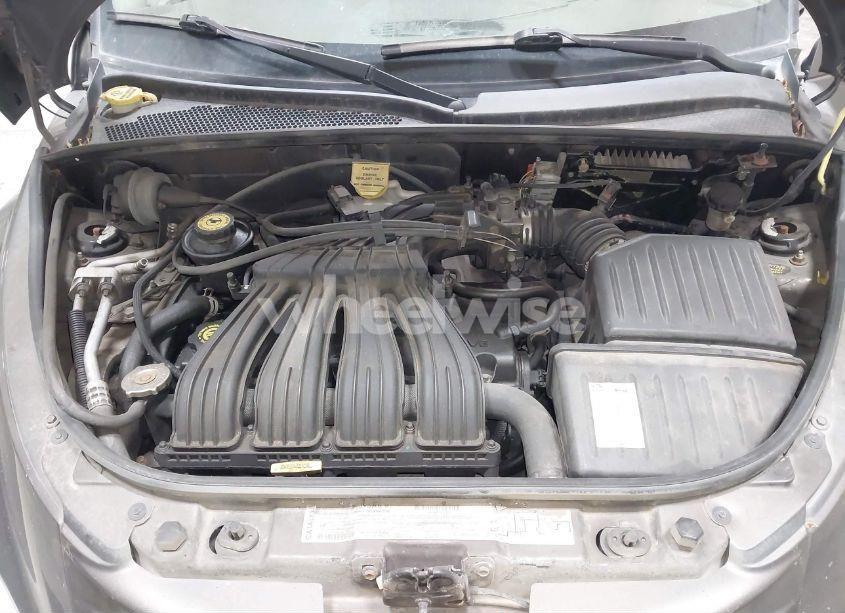 Photo 10 of 2001 Chrysler Pt CRUISER (VIN 3C8FY4BB91T501559)