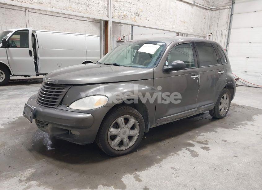 Photo 2 of 2001 Chrysler Pt CRUISER (VIN 3C8FY4BB91T501559)