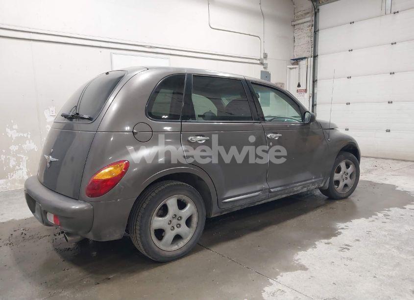 Photo 4 of 2001 Chrysler Pt CRUISER (VIN 3C8FY4BB91T501559)