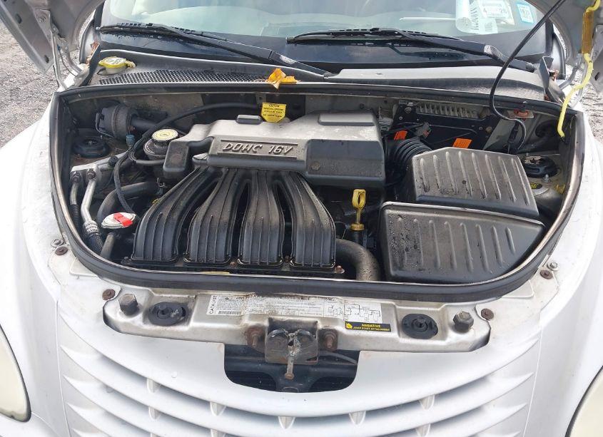 Photo 10 of 2001 Chrysler Pt CRUISER (VIN 3C8FY4BBX1T583284)