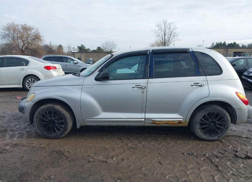 Photo 14 of 2001 Chrysler Pt CRUISER (VIN 3C8FY4BBX1T583284)
