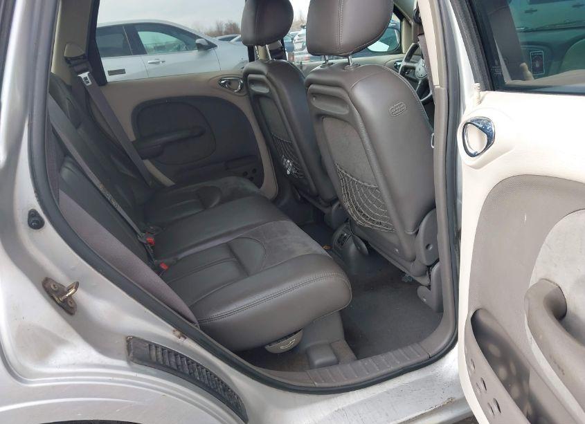 Photo 8 of 2001 Chrysler Pt CRUISER (VIN 3C8FY4BBX1T583284)