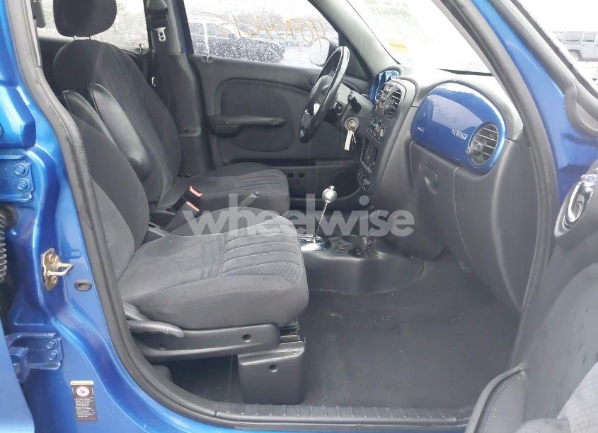 Photo 5 of 2004 Chrysler Pt CRUISER TOURING (VIN 3C8FY58B24T213464)