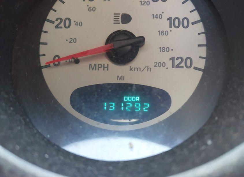 Photo 7 of 2004 Chrysler Pt CRUISER LIMITED (VIN 3C8FY68804T220651)