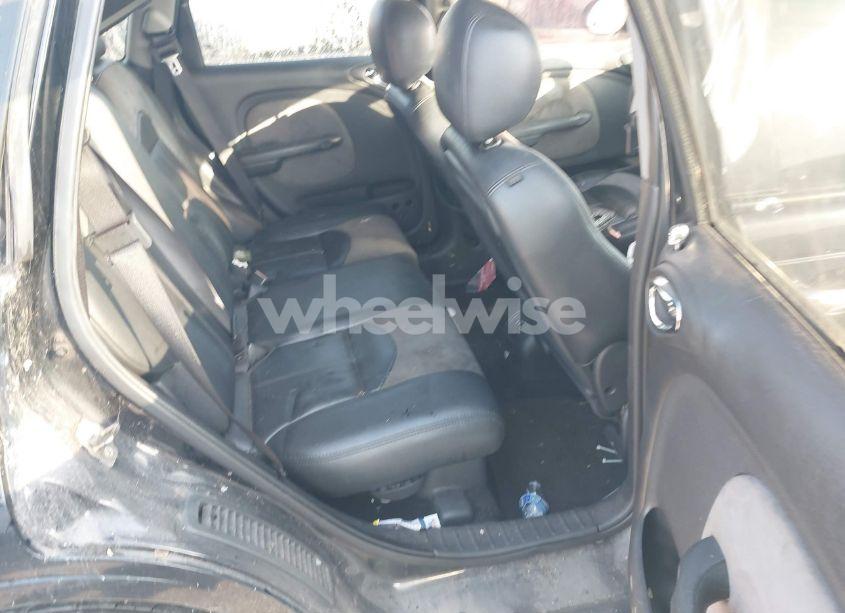 Photo 8 of 2005 Chrysler Pt CRUISER LIMITED (VIN 3C8FY68815T642932)