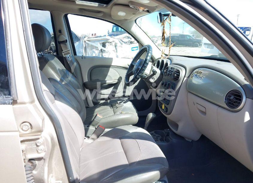 Photo 5 of 2002 Chrysler Pt CRUISER LIMITED (VIN 3C8FY68B12T244739)