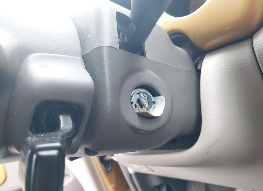 Photo 14 of 2002 Chrysler Pt CRUISER LIMITED (VIN 3C8FY68B12T324784)