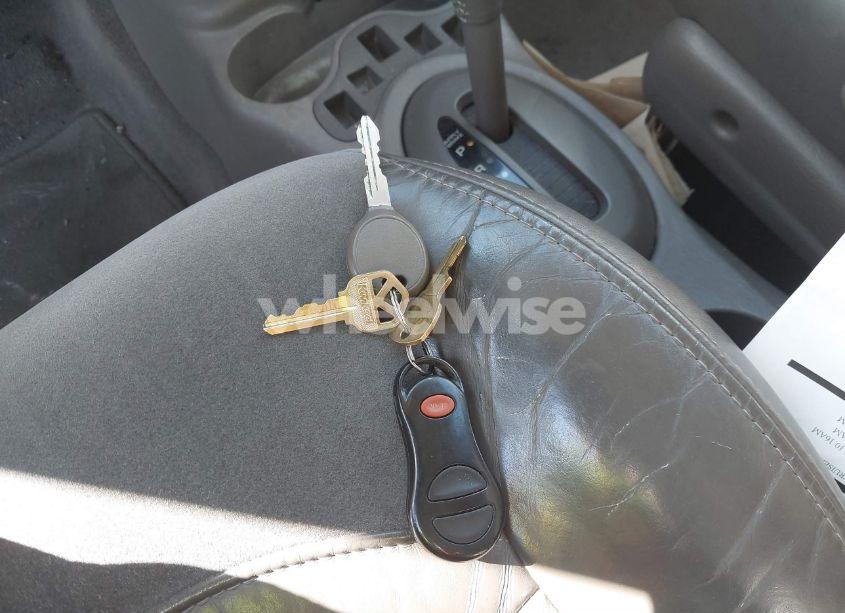 Photo 11 of 2002 Chrysler Pt CRUISER LIMITED (VIN 3C8FY68B12T373466)