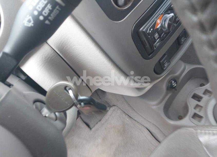 Photo 11 of 2003 Chrysler Pt CRUISER LIMITED (VIN 3C8FY68B13T604898)