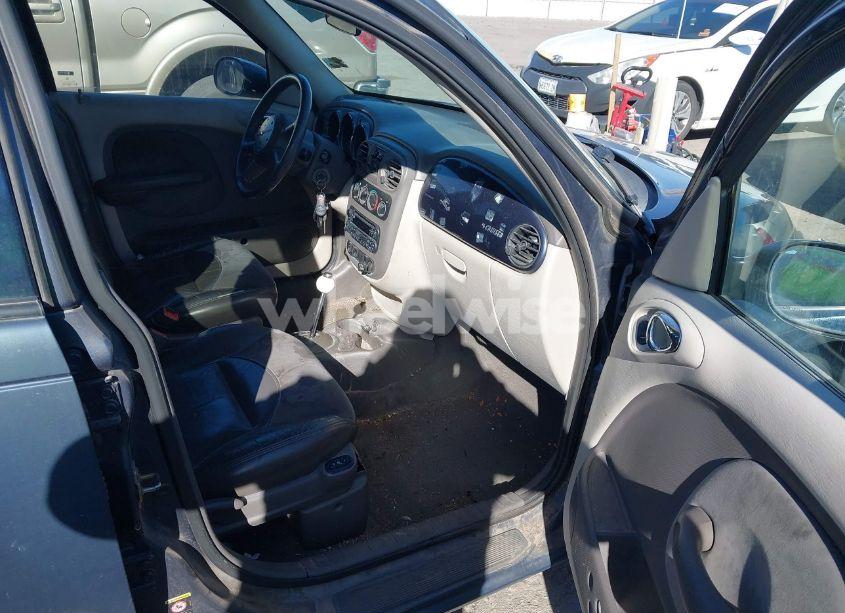 Photo 5 of 2003 Chrysler Pt CRUISER LIMITED (VIN 3C8FY68B33T559284)