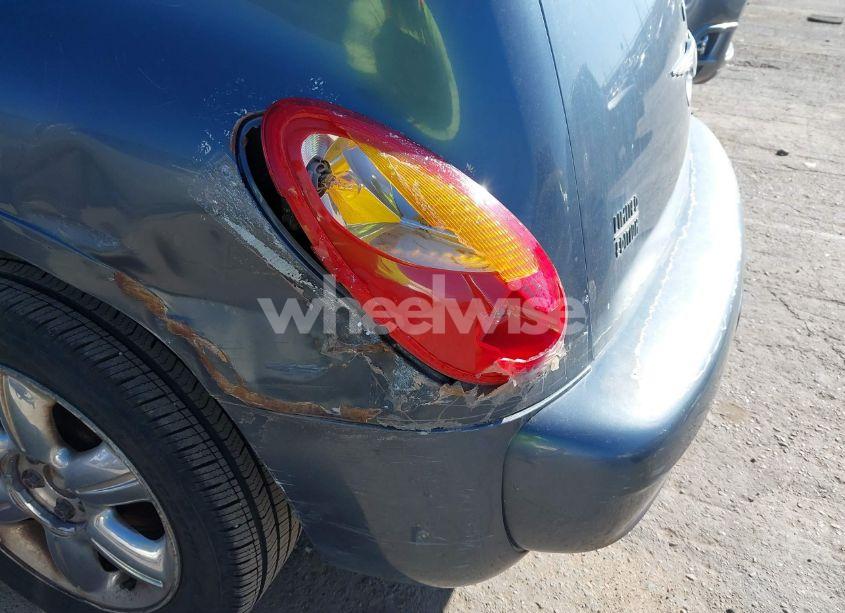 Photo 6 of 2003 Chrysler Pt CRUISER LIMITED (VIN 3C8FY68B33T559284)