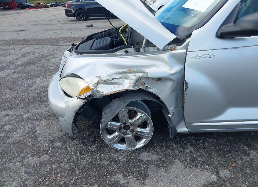 Photo 6 of 2004 Chrysler Pt CRUISER LIMITED (VIN 3C8FY68B34T201040)