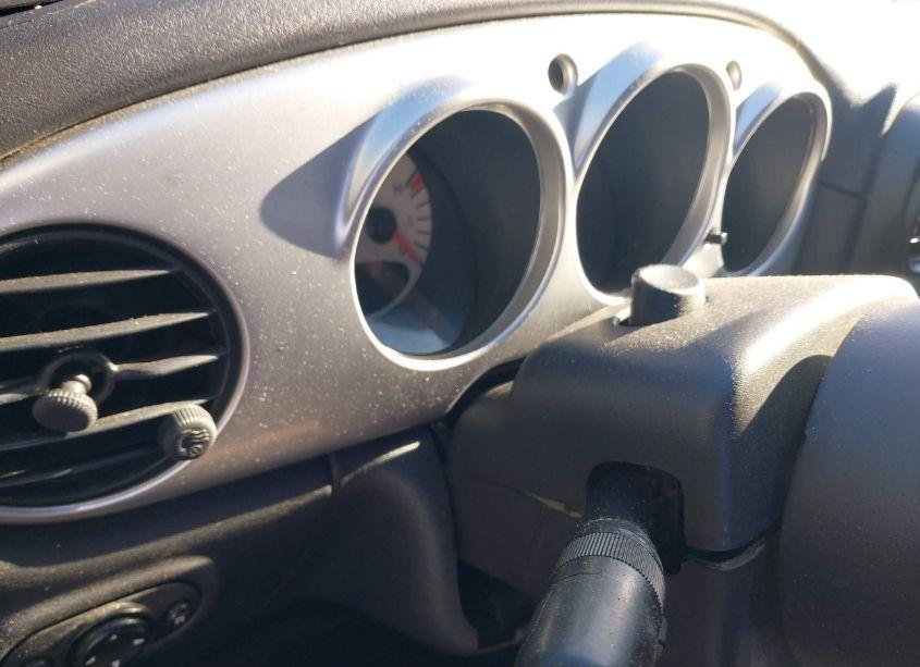 Photo 7 of 2005 Chrysler Pt CRUISER LIMITED (VIN 3C8FY68B35T504093)