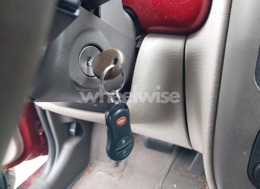 Photo 11 of 2004 Chrysler Pt CRUISER LIMITED (VIN 3C8FY68B44T363582)