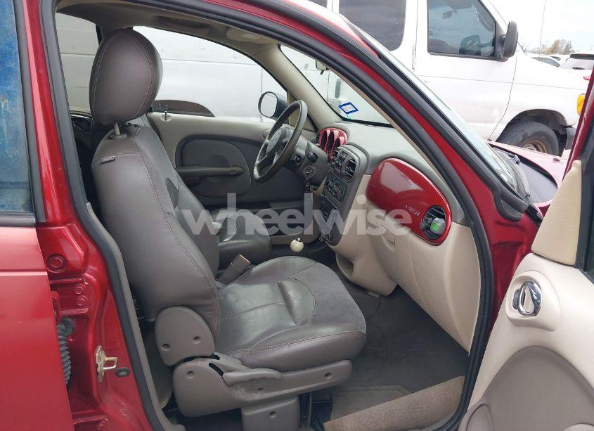 Photo 5 of 2004 Chrysler Pt CRUISER LIMITED (VIN 3C8FY68B44T363582)