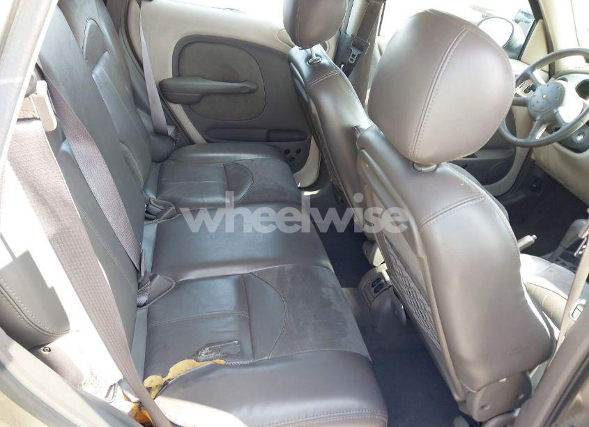 Photo 8 of 2002 Chrysler Pt CRUISER LIMITED (VIN 3C8FY68B52T339014)