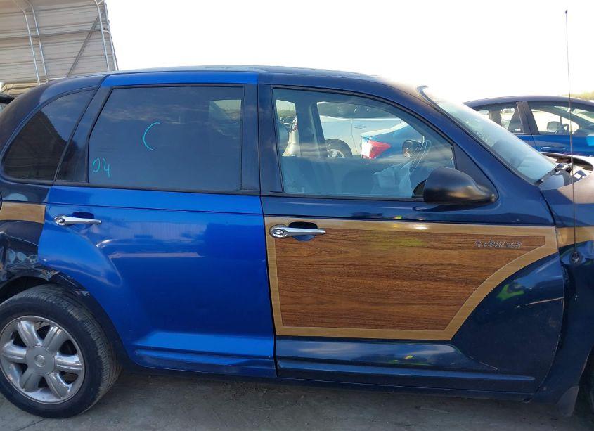 Photo 13 of 2003 Chrysler Pt CRUISER LIMITED (VIN 3C8FY68B53T519952)