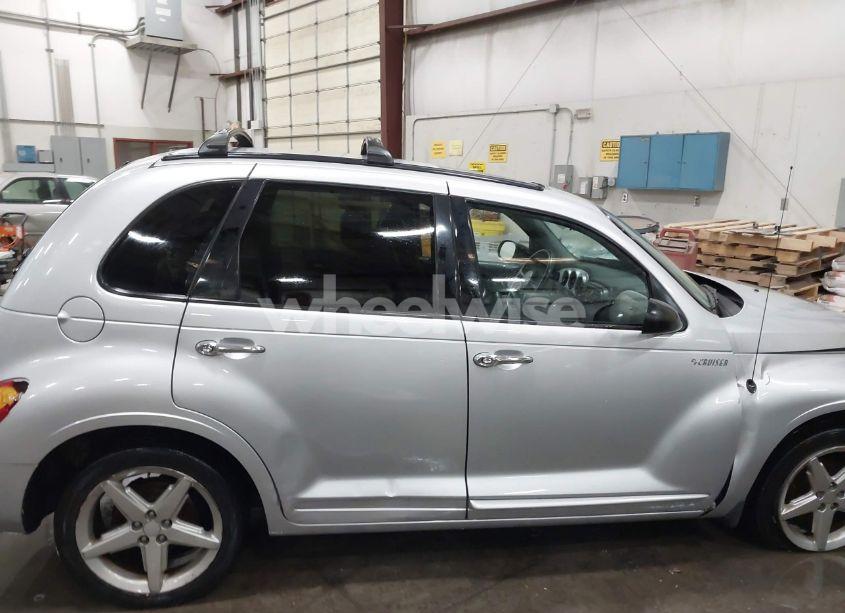 Photo 13 of 2003 Chrysler Pt CRUISER LIMITED (VIN 3C8FY68B73T542973)