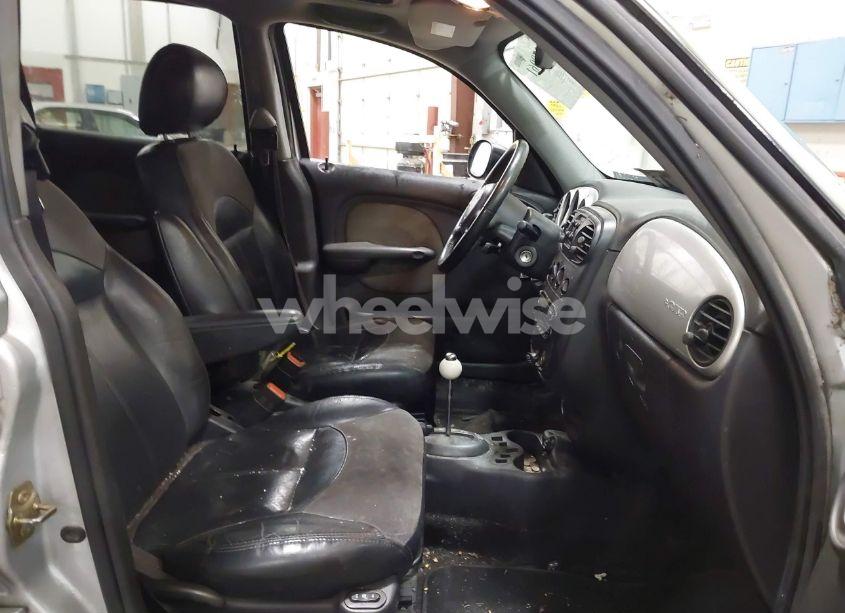 Photo 5 of 2003 Chrysler Pt CRUISER LIMITED (VIN 3C8FY68B73T542973)