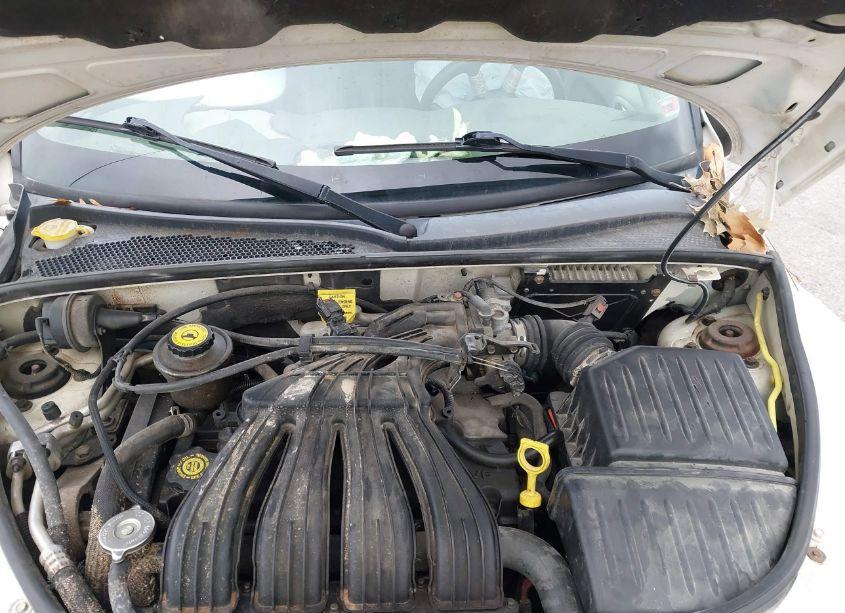 Photo 10 of 2002 Chrysler Pt CRUISER LIMITED (VIN 3C8FY68B82T296711)