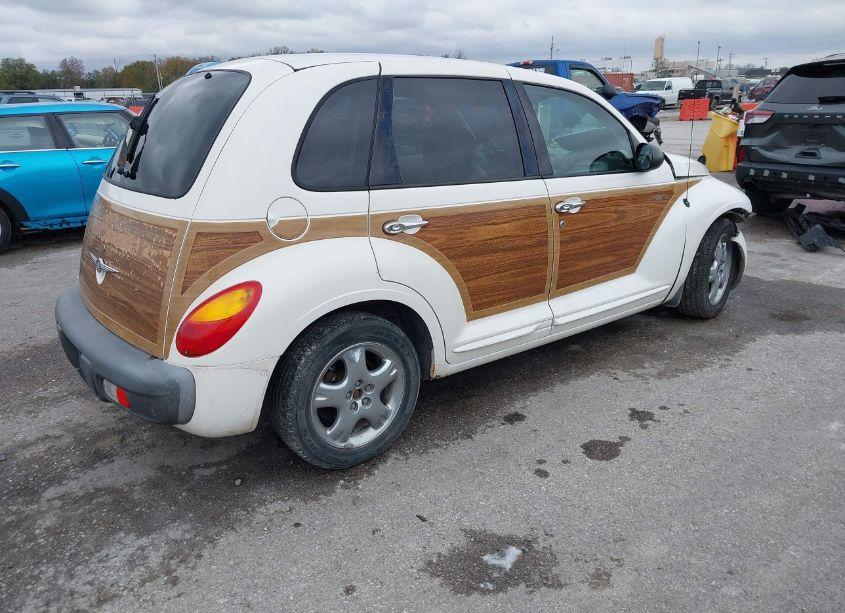 Photo 4 of 2002 Chrysler Pt CRUISER LIMITED (VIN 3C8FY68B82T296711)