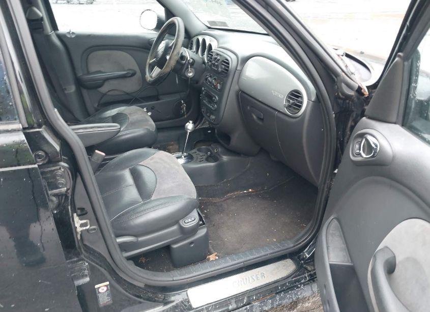 Photo 5 of 2004 Chrysler Pt CRUISER LIMITED (VIN 3C8FY68BX4T208275)