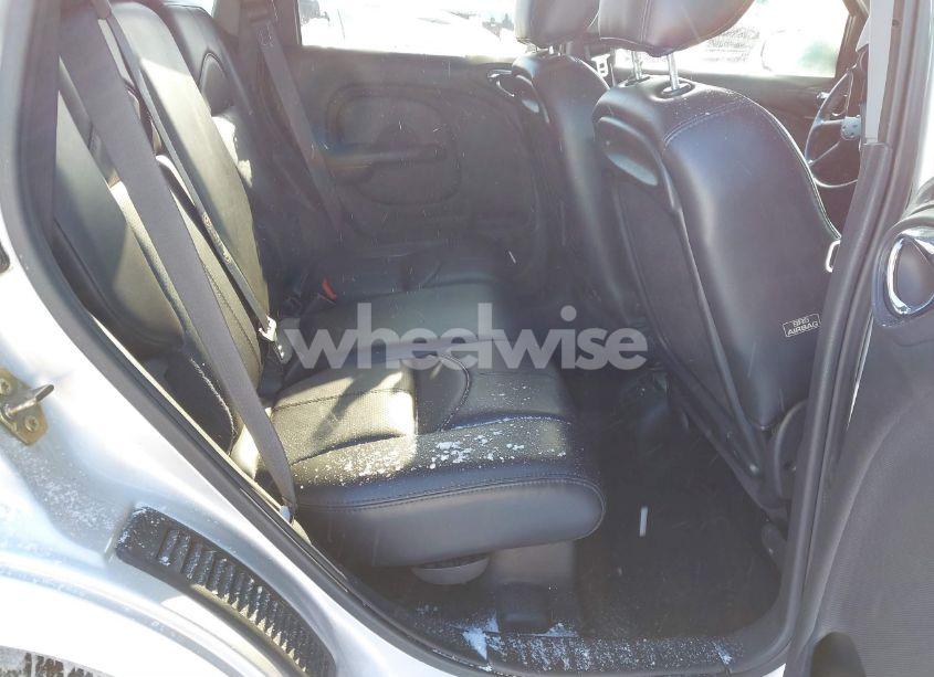 Photo 8 of 2003 Chrysler Pt CRUISER GT (VIN 3C8FY78G13T553856)