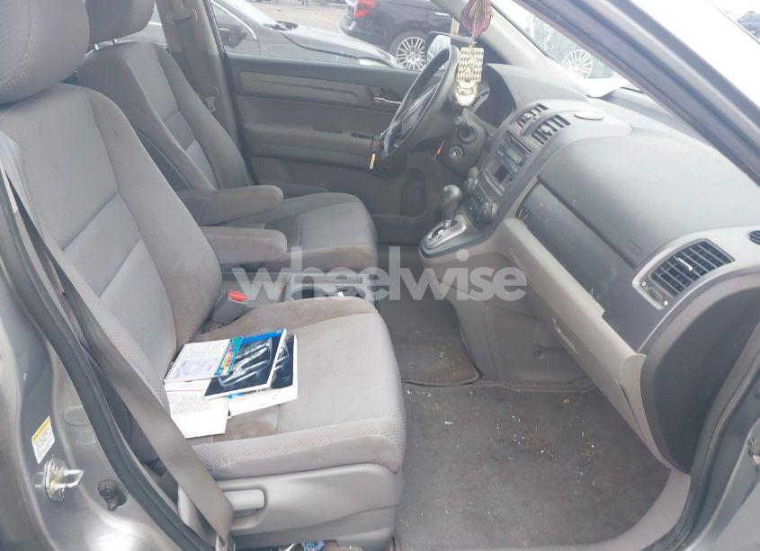 Photo 5 of 2008 Honda Cr-v LX (VIN 3CZRE38358G702356)