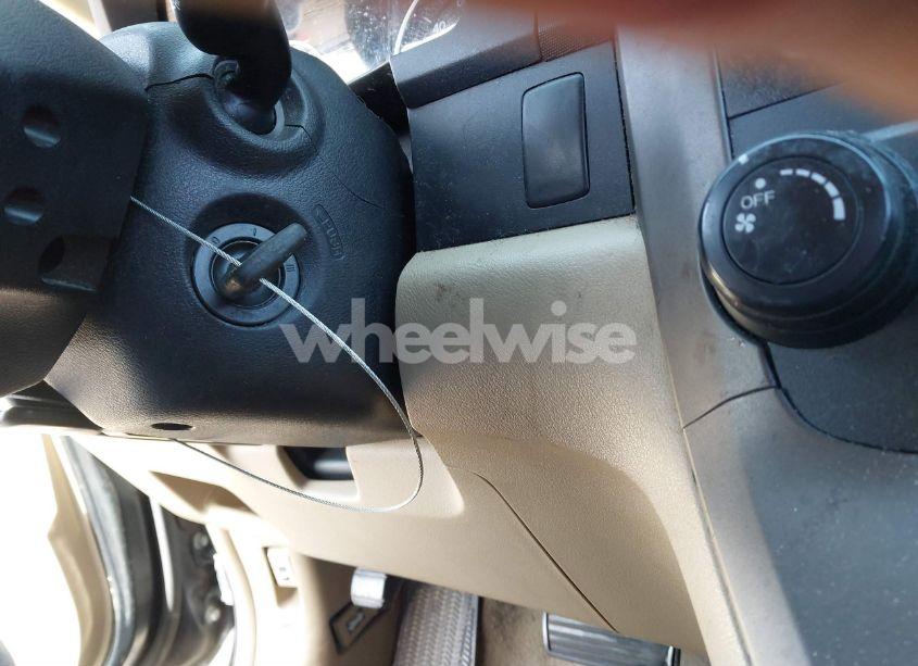 Photo 11 of 2008 Honda Cr-v LX (VIN 3CZRE38358G703314)