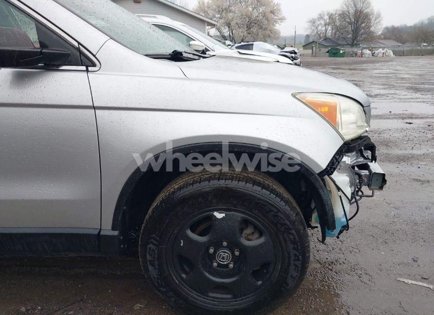 Photo 15 of 2009 Honda Cr-v LX (VIN 3CZRE38379G703025)