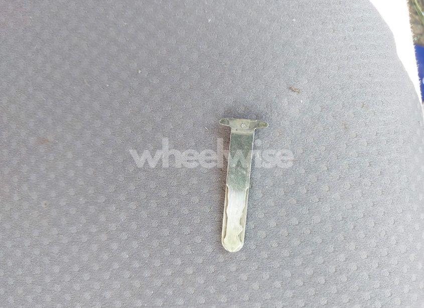 Photo 11 of 2009 Honda Cr-v LX (VIN 3CZRE38389G707861)