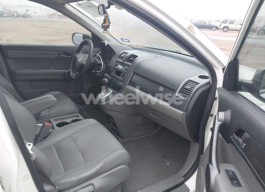Photo 5 of 2008 Honda Cr-v LX (VIN 3CZRE383X8G701106)