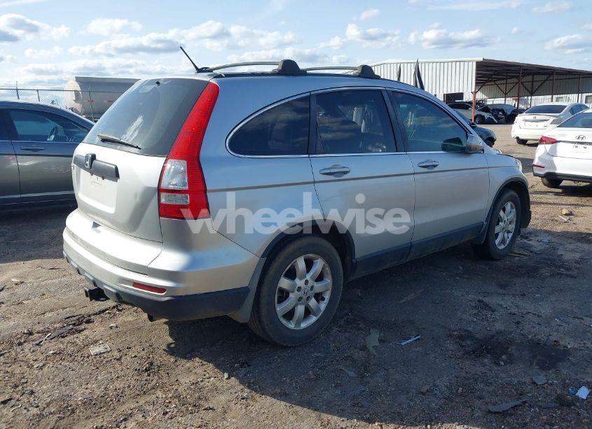 Photo 4 of 2010 Honda Cr-v LX (VIN 3CZRE3H31AG700173)