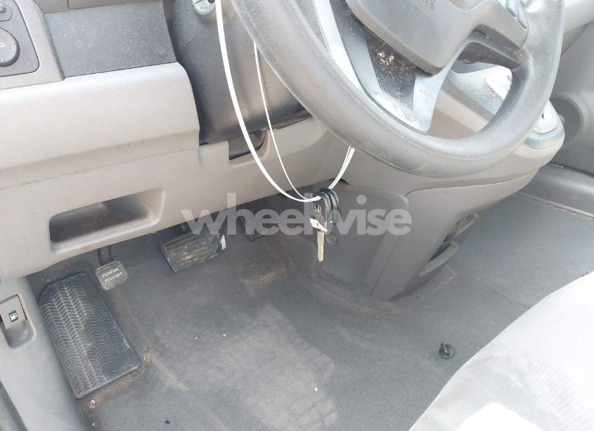 Photo 11 of 2010 Honda Cr-v LX (VIN 3CZRE3H33AG704760)