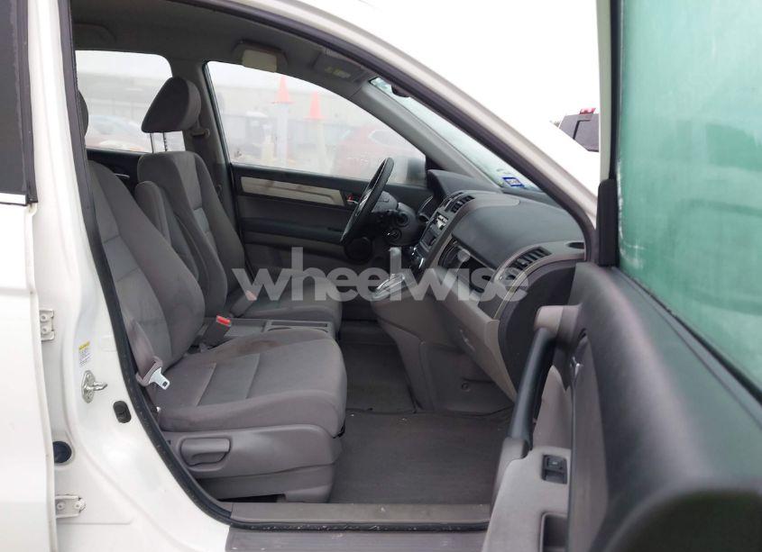 Photo 5 of 2011 Honda Cr-v LX (VIN 3CZRE3H33BG701701)