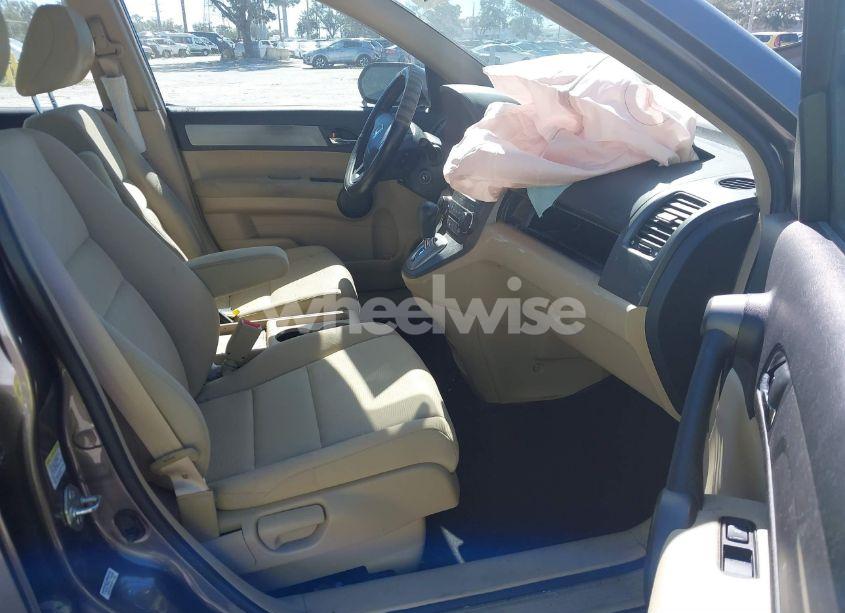 Photo 5 of 2010 Honda Cr-v LX (VIN 3CZRE3H34AG702290)