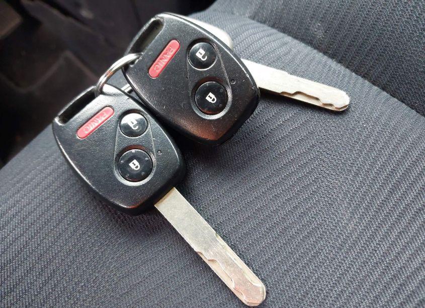 Photo 11 of 2010 Honda Cr-v LX (VIN 3CZRE3H34AG704847)