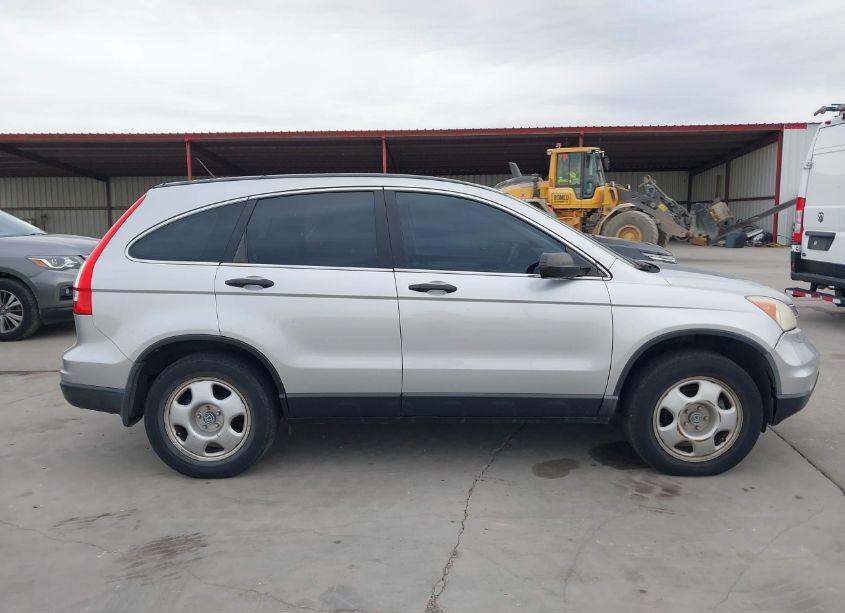 Photo 13 of 2010 Honda Cr-v LX (VIN 3CZRE3H34AG704847)