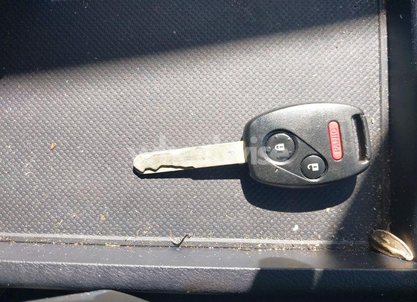 Photo 11 of 2010 Honda Cr-v LX (VIN 3CZRE3H36AG702775)