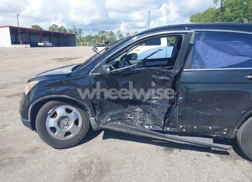 Photo 6 of 2010 Honda Cr-v LX (VIN 3CZRE3H36AG702775)