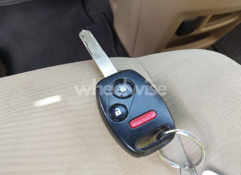 Photo 11 of 2011 Honda Cr-v LX (VIN 3CZRE3H39BG701038)