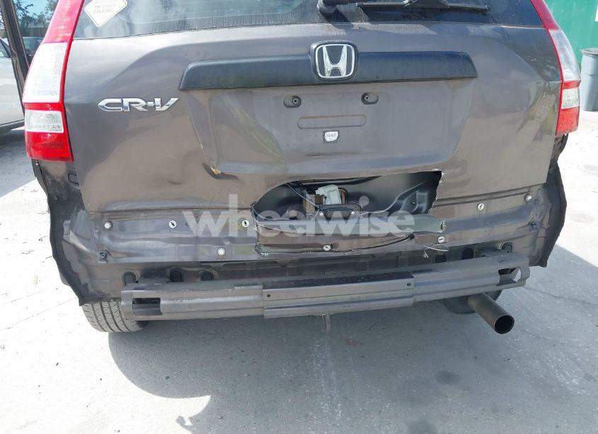 Photo 6 of 2011 Honda Cr-v LX (VIN 3CZRE3H39BG701038)