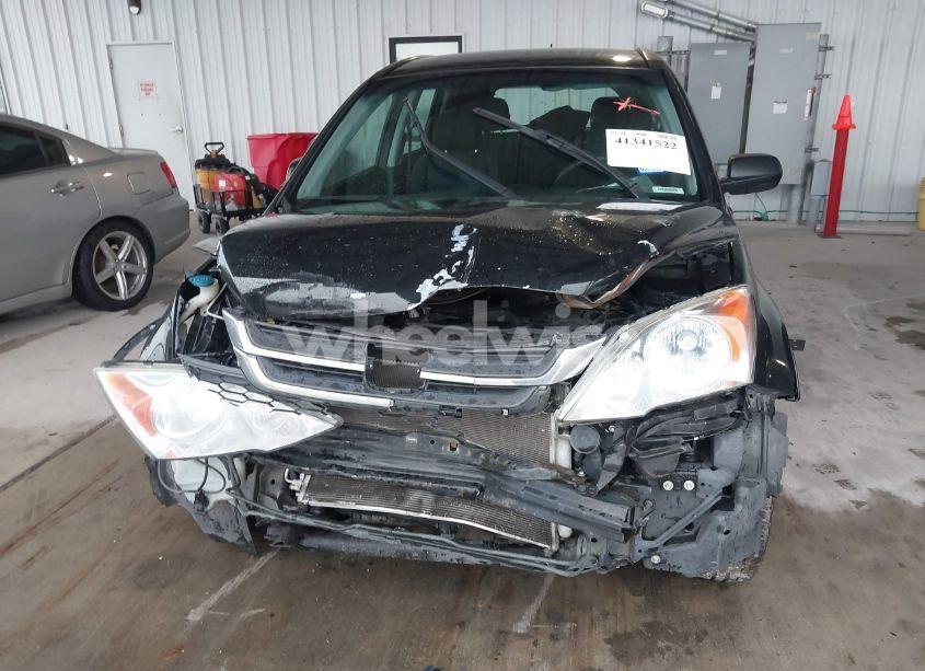 Photo 6 of 2010 Honda Cr-v LX (VIN 3CZRE3H3XAG704528)