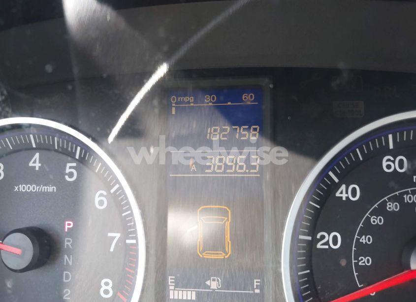 Photo 15 of 2011 Honda Cr-v LX (VIN 3CZRE3H3XBG702876)