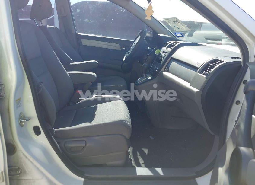 Photo 5 of 2011 Honda Cr-v LX (VIN 3CZRE3H3XBG702876)