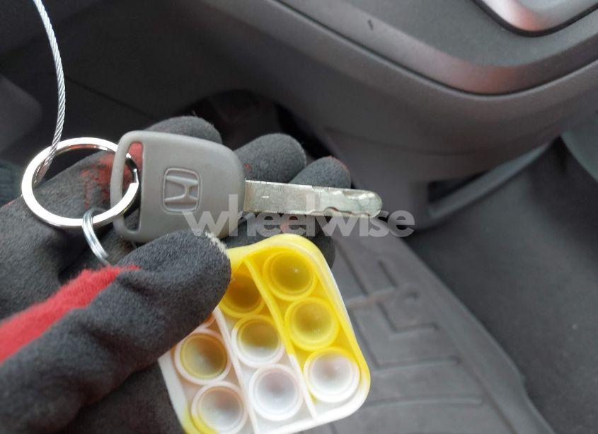 Photo 11 of 2011 Honda Cr-v LX (VIN 3CZRE3H3XBG704918)