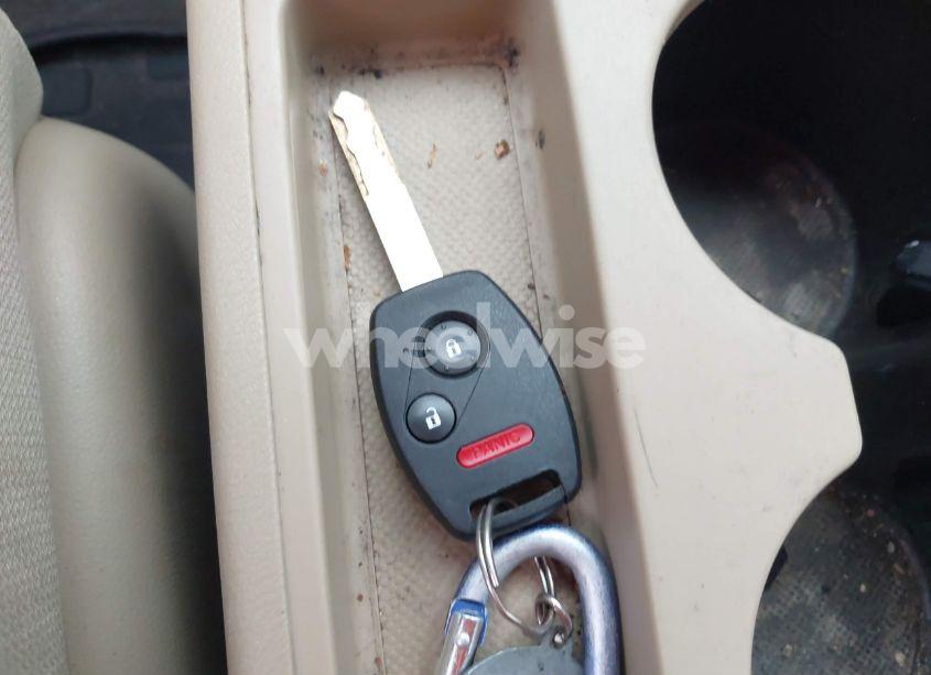 Photo 11 of 2011 Honda Cr-v EX (VIN 3CZRE3H50BG700801)