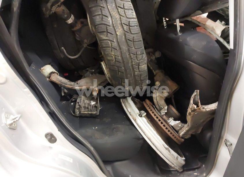 Photo 8 of 2010 Honda Cr-v EX (VIN 3CZRE4H55AG700958)