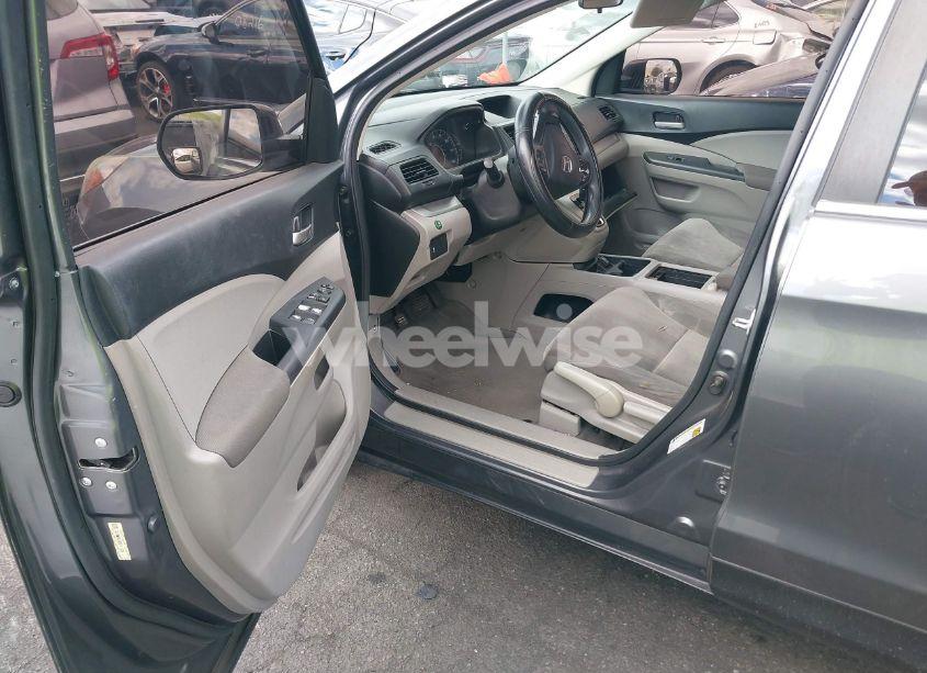 Photo 5 of 2013 Honda Cr-v LX (VIN 3CZRM3H30DG711334)